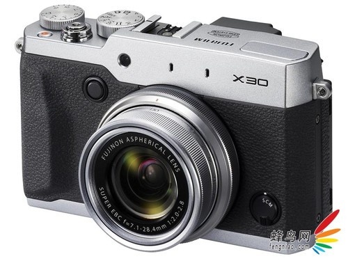 内置EVF极速对焦 富士发X30数码相机新品