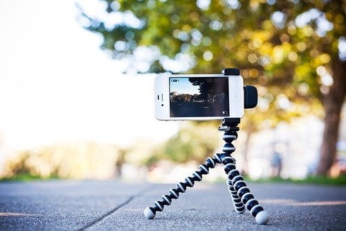 灵活拍摄 贝尔金推出iPhone专用摄影手柄